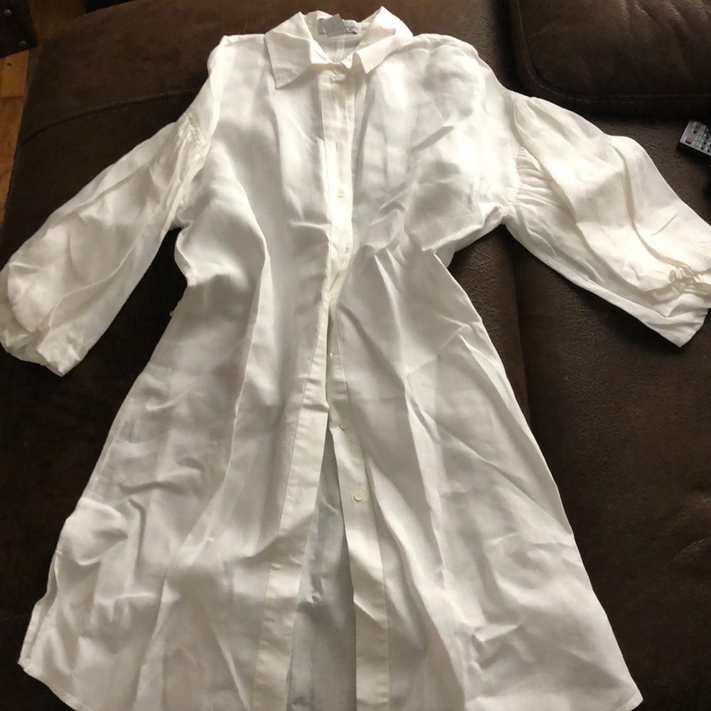 Gorgeous white linen dress